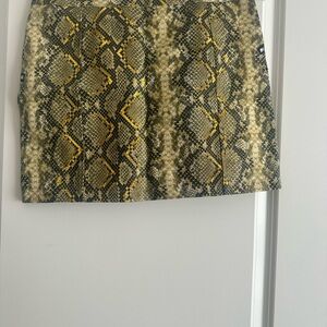 Stylish Snake Print Skirt